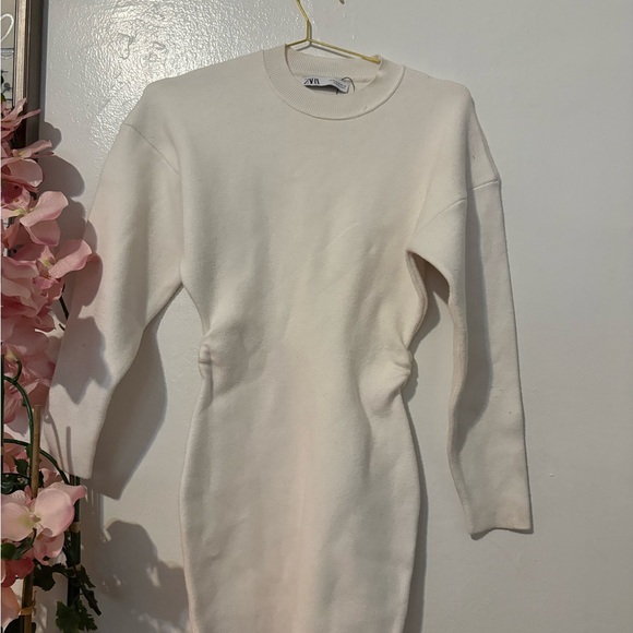 Zara Dresses & Skirts - Zara-White Long Sleeve Dress